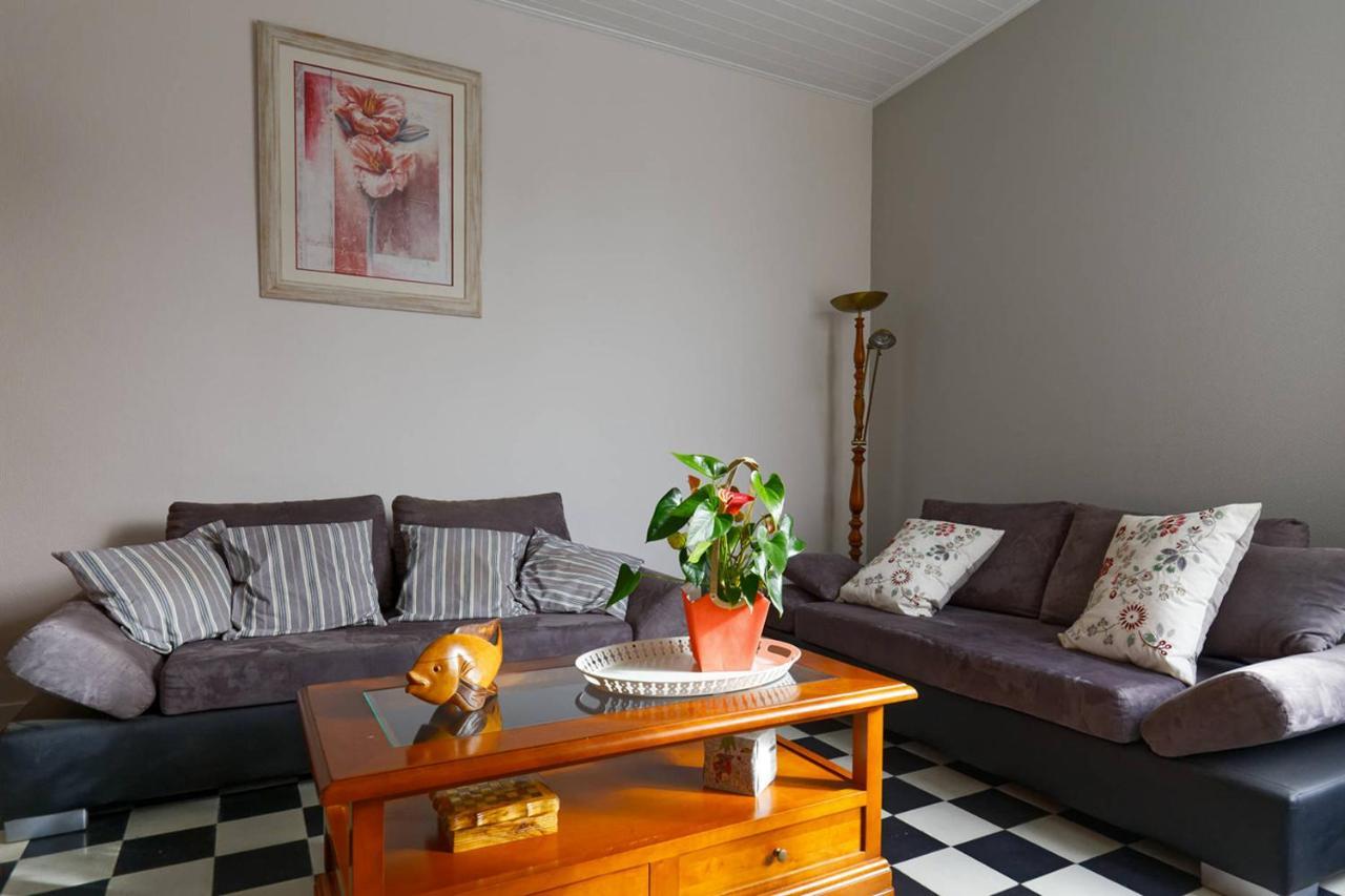 Le Cachet D'Une Maison De Centre-Bourg A Beauvoir-Sur-Mer Exteriér fotografie