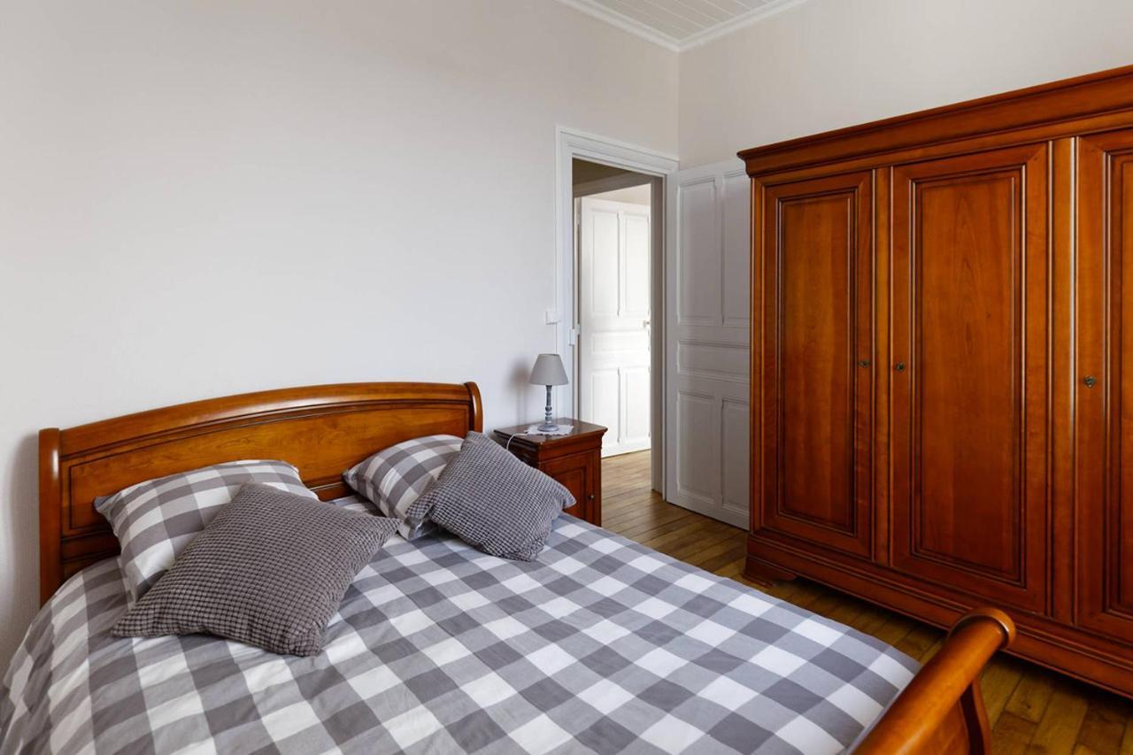 Le Cachet D'Une Maison De Centre-Bourg A Beauvoir-Sur-Mer Exteriér fotografie